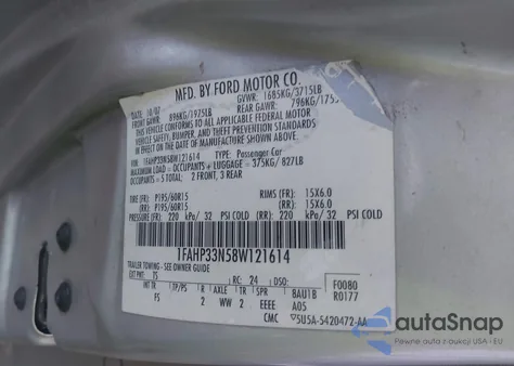 2008 Ford Focus Se/Ses z USA, uszkodzony, nr VIN 1FAHP33N58W121614